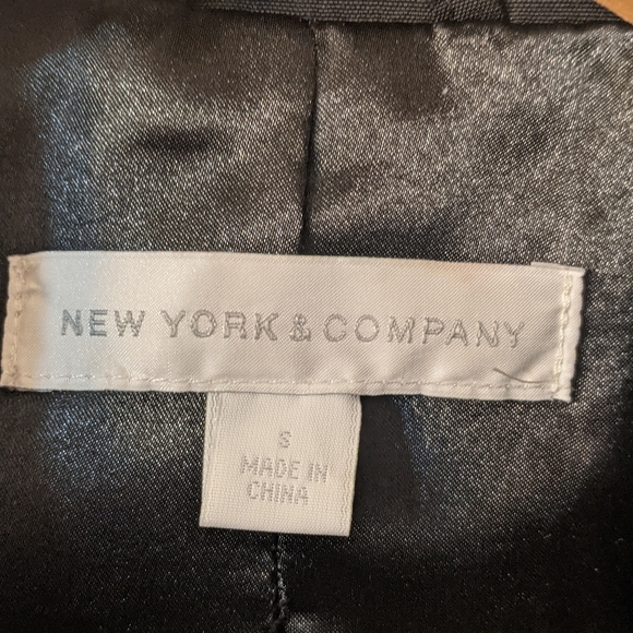 Belted Trenchcoat New York & Company Small - Picture 7 of 8